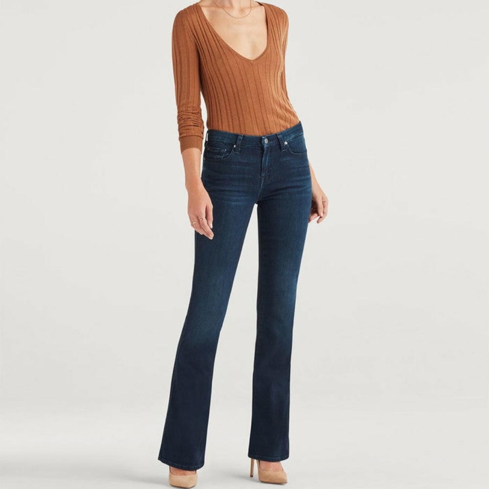 Women's "A" Pocket Flare Jeans size 25